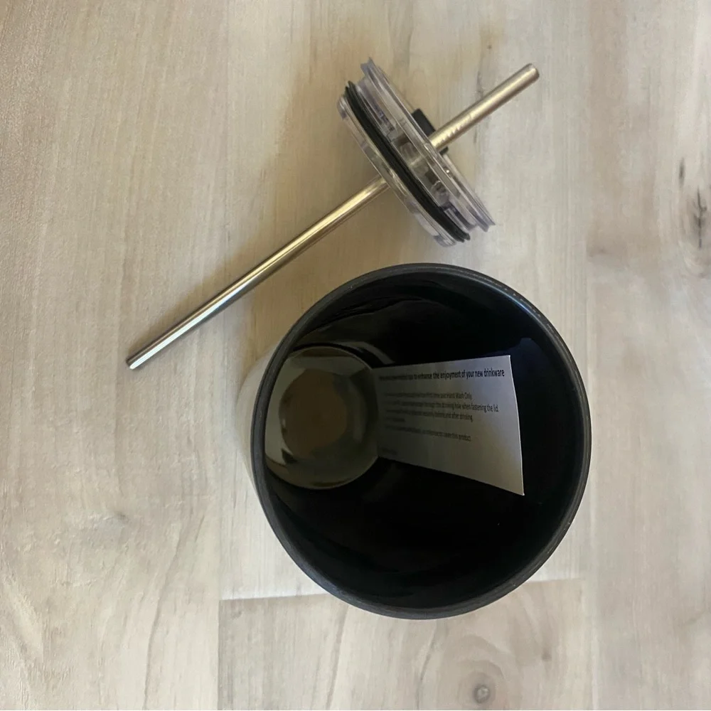 NEW! Hot Or Cold Metal Tumbler With Metal Straw - 20 Fl. Oz.